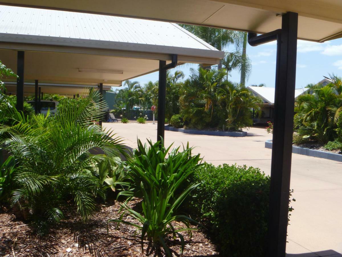 Biloela Palms Motor Inn Exterior photo